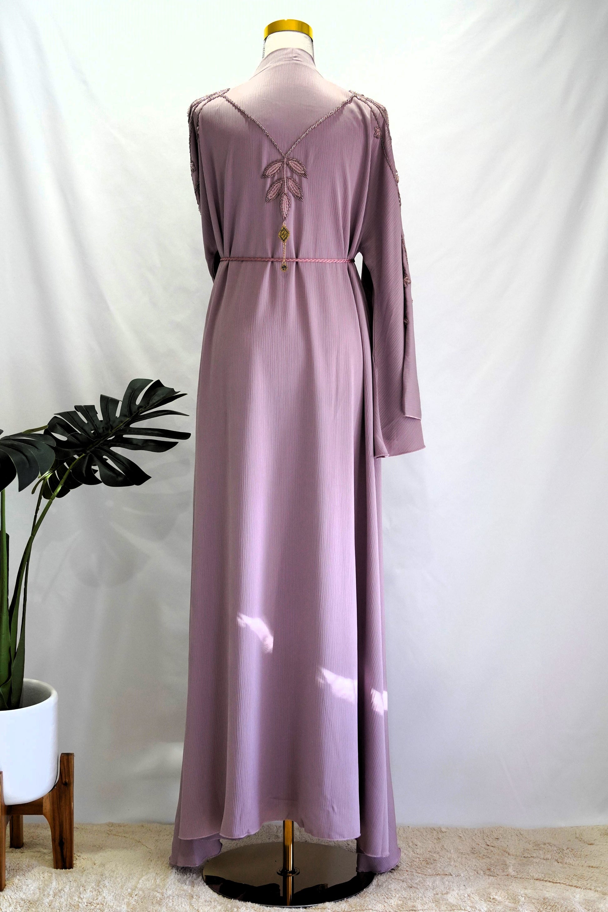 Safaa Abaya, back view, full length